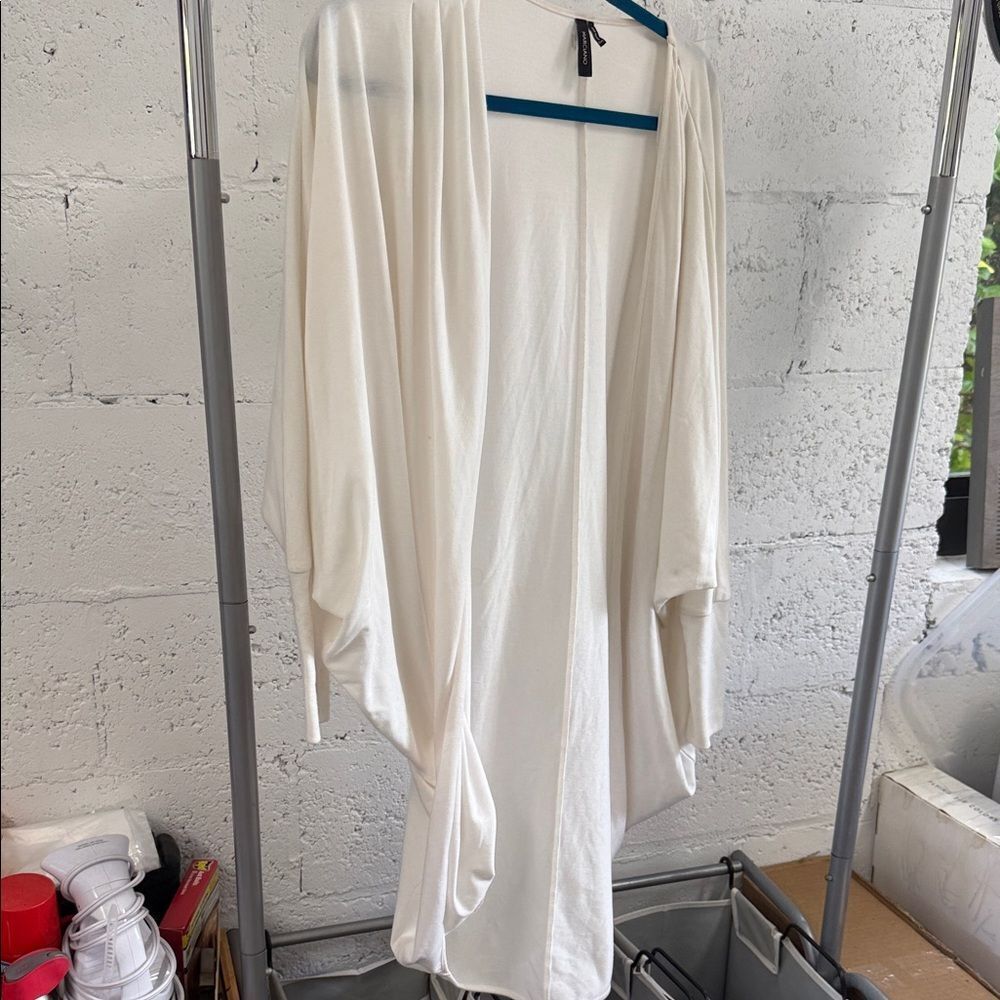 Elegant White Draped Cardigan MARCIANO Like New - Super Cute Outerwear